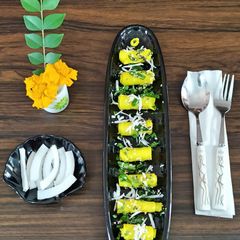 A picture of Khandvi.