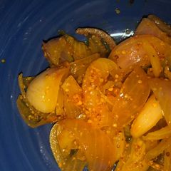 A picture of Onion pickle.