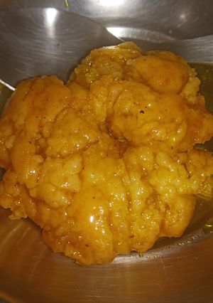 A picture of Balushahi.