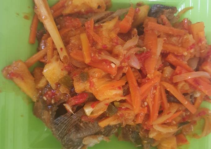 Ikan Nila Asam Manis