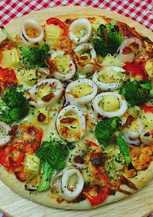 Hình của món Pizza Mực.