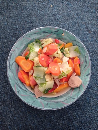 Langkah Gampang Membikin Resep Capcay Bakso Sosis Sederhana yang Lezat Sekali Anti Ribet, Bikin Ngiler