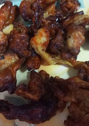 A picture of Chicharrón de Pollo.
