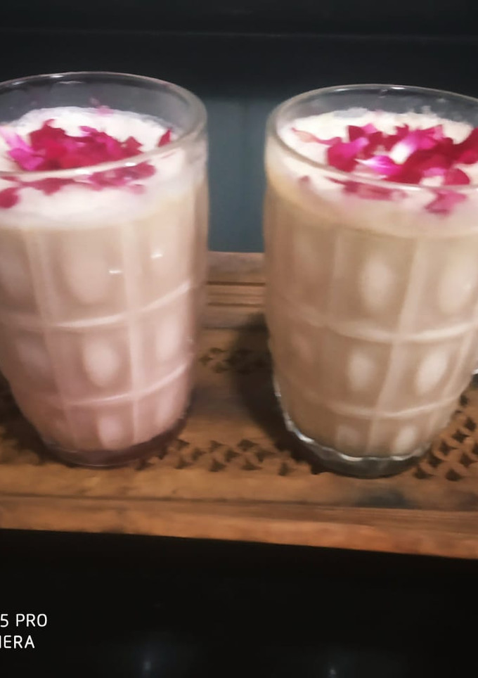 ઠંડાઈ રેસીપી મુખ્ય ફોટો