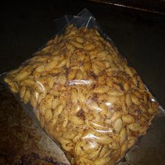 A picture of Black Garlic & Ranch Pumpkin Seeds.