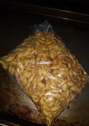 A picture of Black Garlic & Ranch Pumpkin Seeds.