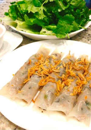 Hình của món Bánh Tráng Cuốn Thịt Hấp.