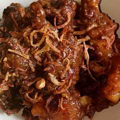 รูปของ Semur Ayam kampung