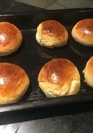 A picture of Hamburger Buns.