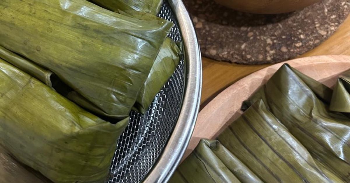 Lontong Isi Ayam Sayur