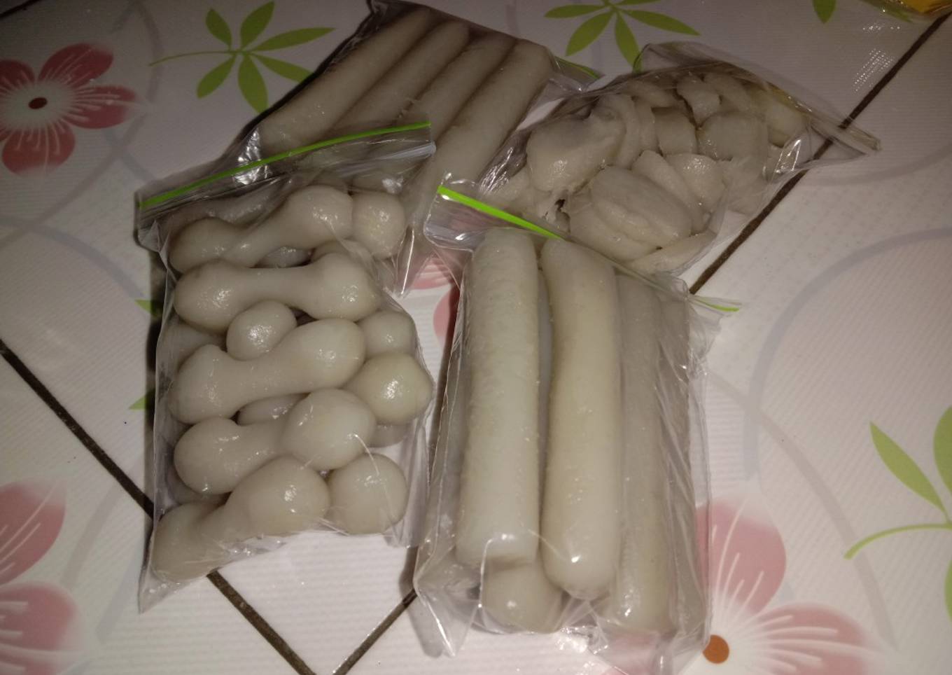 Garaetteok frozen (Korean rice cake)