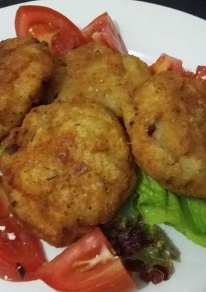 A picture of Fish cakes.
