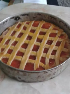 Una foto de Pasta frola de dulce de membrillo