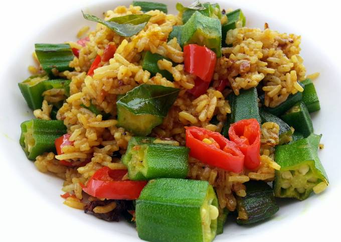 Simple Way to Make Jamie Oliver Okra In Tumeric Vegan Fried Rice