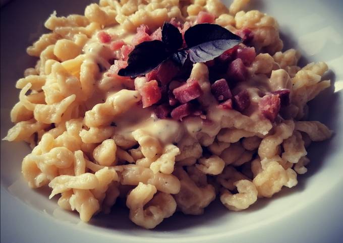 Spätzle mit Käsesoße