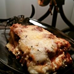 A picture of Nessa's Lasagna.