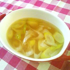 A picture of Daddy's Specialty! Amazing Japanese Leek Soup in 5 Minutes.
