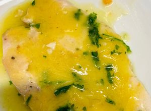 Foto di Scaloppina di pollo con salsa alla curcuma