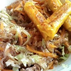 A picture of Chicken Sotanghon and pork lumpia.