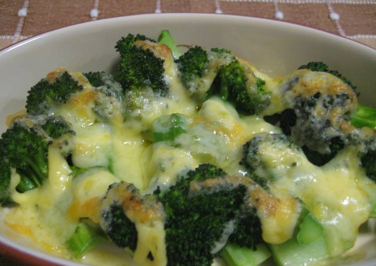 Recipe of Super Quick Homemade Too Easy! Broccoli and Mayonnaise Bake