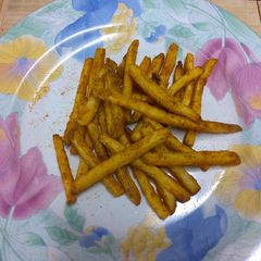 A picture of Air fryer frozen French Fries.