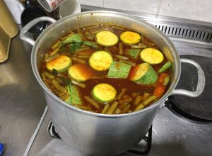 Una foto de Mole de olla