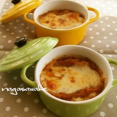 A picture of Quick and Easy Onion Gratin Soup.