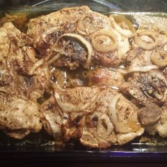 A picture of Oven Pork Chops.