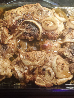 A picture of Oven Pork Chops.