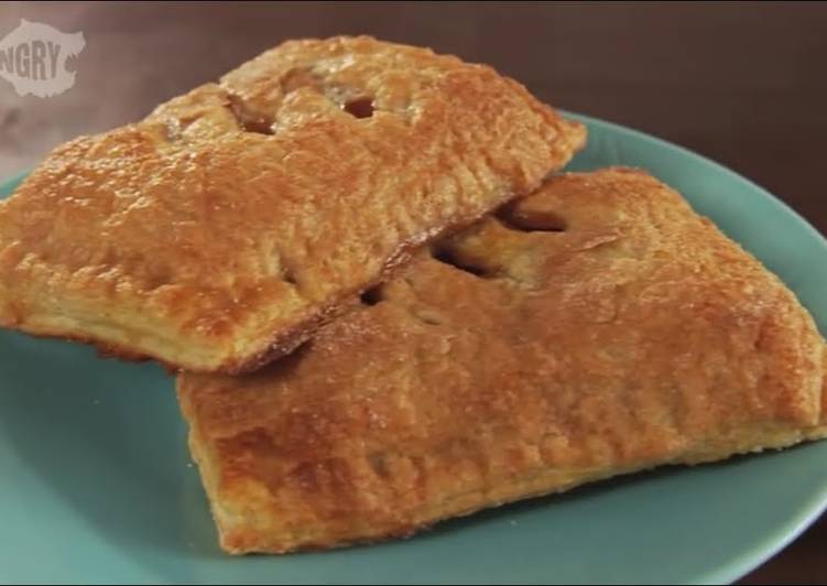 Step By Step Guide to Make Homemade Apple Pie Pockets