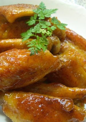 A picture of Asian-Flavored Spicy Chicken Wings.