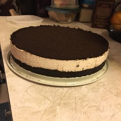 A picture of Oreo's no-bake Cheesecake.