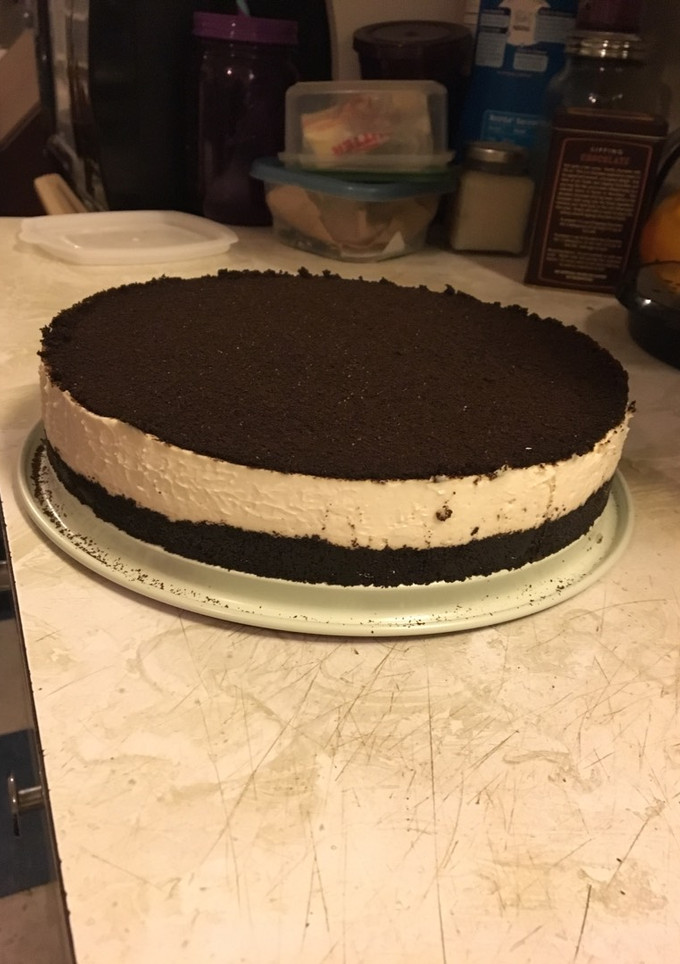 A picture of Oreo's no-bake Cheesecake.