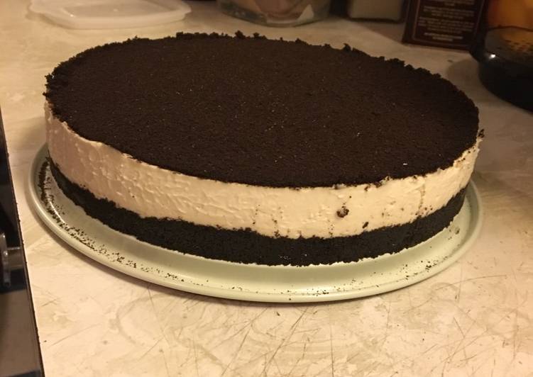 How to Prepare Homemade Oreo’s no-bake Cheesecake