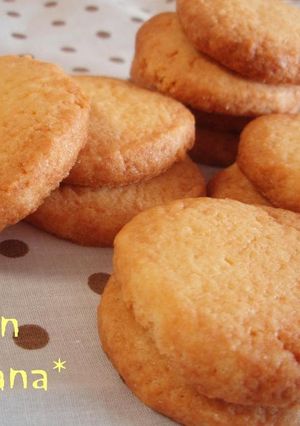 A picture of Sublime! Mrs. Maki's Crispy Cookies.