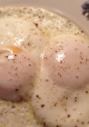 A picture of No Flip Easy Over Eggs.
