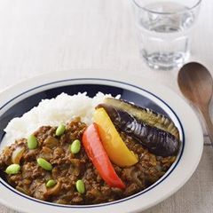 A picture of Authentic Demi-Keema Curry with Summer Vegetables.