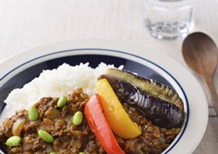 Simple Way to Prepare Speedy Authentic Demi-Keema Curry with Summer Vegetables