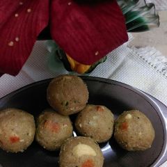 A picture of Dink ke Laddoo.