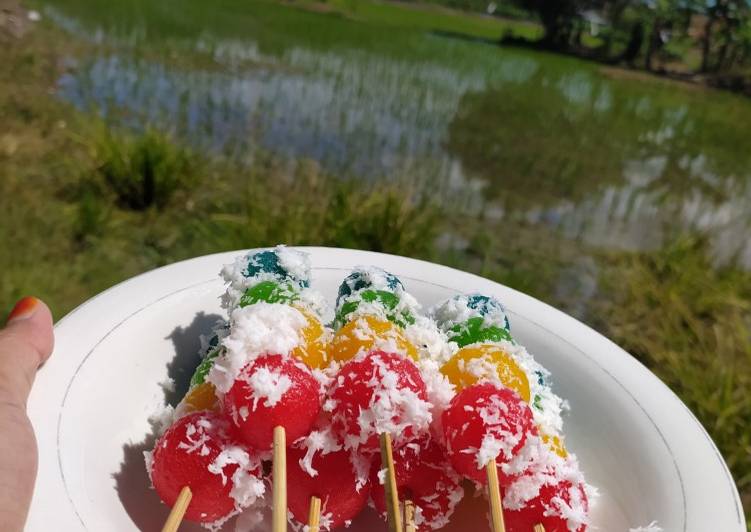 Sate singkong pelangi ala ala anindya 🌈