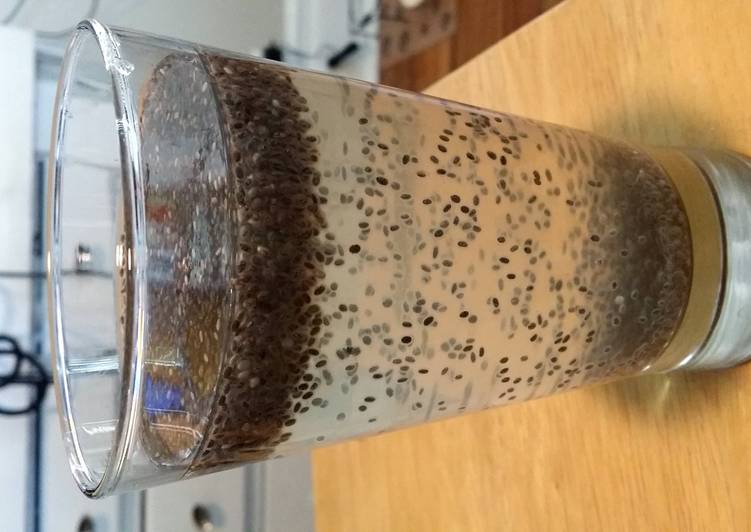 How to Make Appetizing Chia Fresca