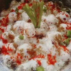 A picture of Makhaane ke raita.