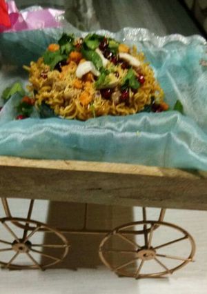 A picture of Maggie Basket chaat.