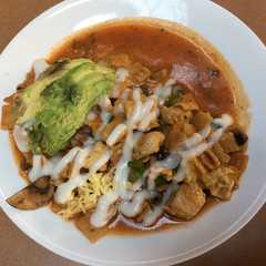 Una foto de Chilaquiles