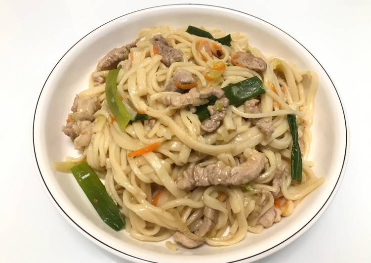 👩🏻‍🍳肉絲炒麵