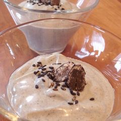 A picture of Simple Tofu Black Sesame Blancmange.