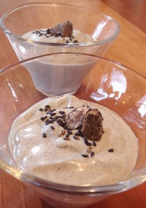 A picture of Simple Tofu Black Sesame Blancmange.
