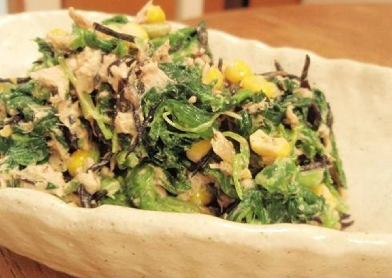 Steps to Prepare Favorite Iron-Rich Spinach and Hijiki Salad