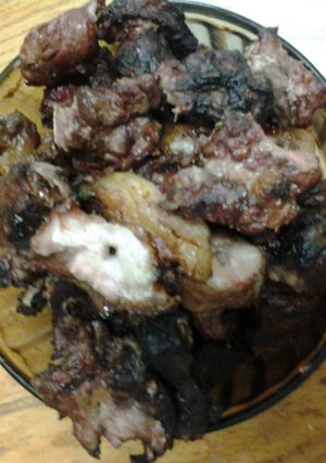 A picture of Espetada (Meat on a stick).