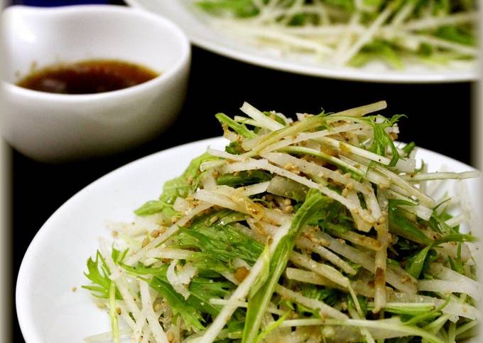Crispy Daikon and Mizuna Leaves Salad with Yuzu-kosho Flavour